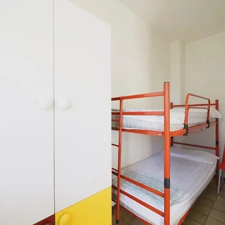 Ferienwohnung Fuer 5 Personen Ca 45 Qm In Lido Degli Estensi, Adriakueste Italien Lidi Ferraresi - B61122 Appartement *